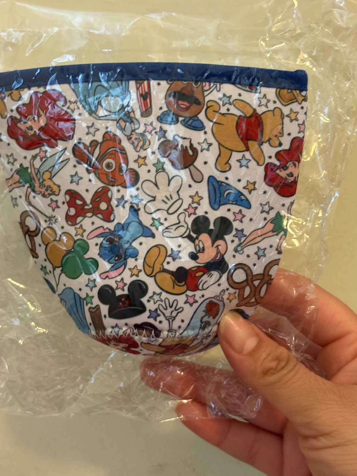 Cartoon blue cup sleeve